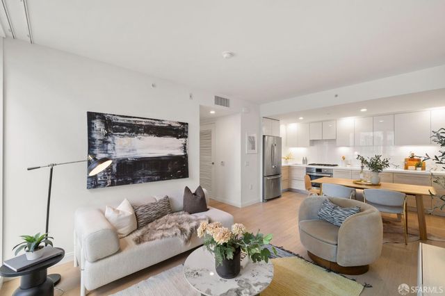 555 Fulton Street 301, San Francisco, CA 94102