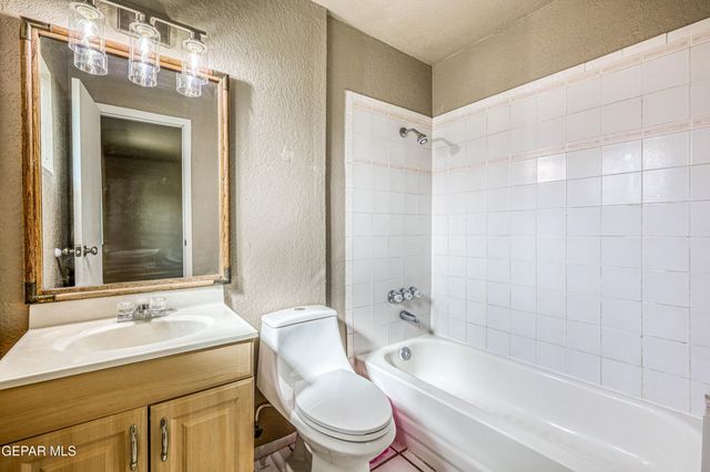 8845 Lawson Street, El Paso, TX 79904