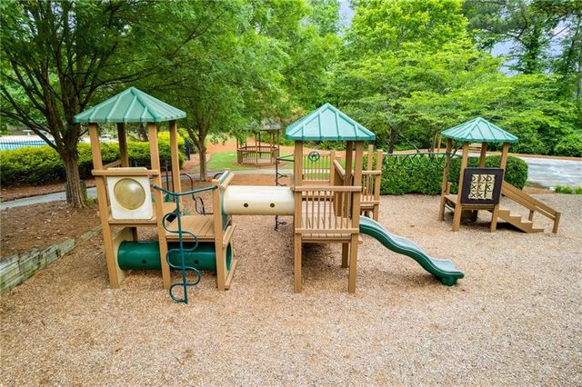 2125 Owls Way, Villa Rica, GA 30180