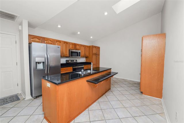 3261 STONEWATER DRIVE 37, Lakeland, FL 33803