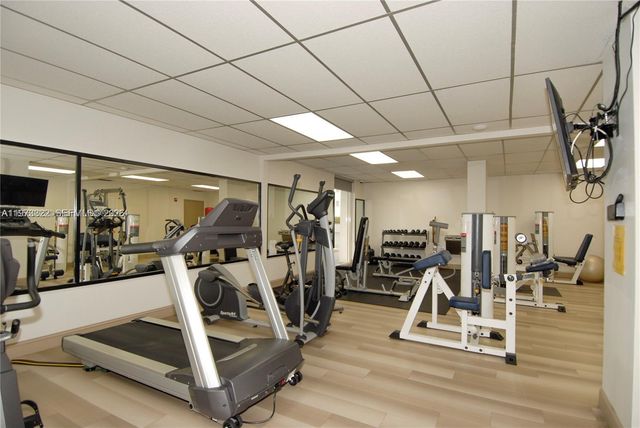 2701 N Ocean Boulevard 14B, Fort Lauderdale, FL 33308