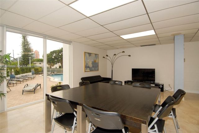 2701 N Ocean Boulevard 14B, Fort Lauderdale, FL 33308