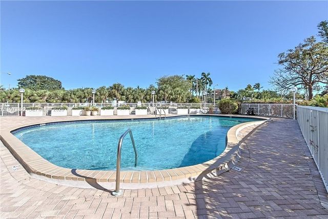 2701 N Ocean Boulevard 14B, Fort Lauderdale, FL 33308