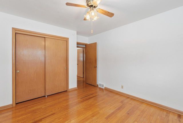 3756 S 124th STREET, Greenfield, WI 53228