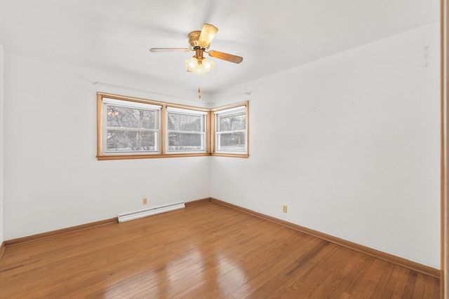 3756 S 124th STREET, Greenfield, WI 53228