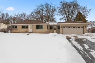 3756 S 124th STREET, Greenfield, WI 53228