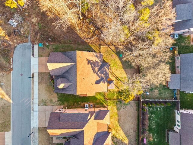 512 Hollow Tree Trl, Mount Juliet, TN 37122