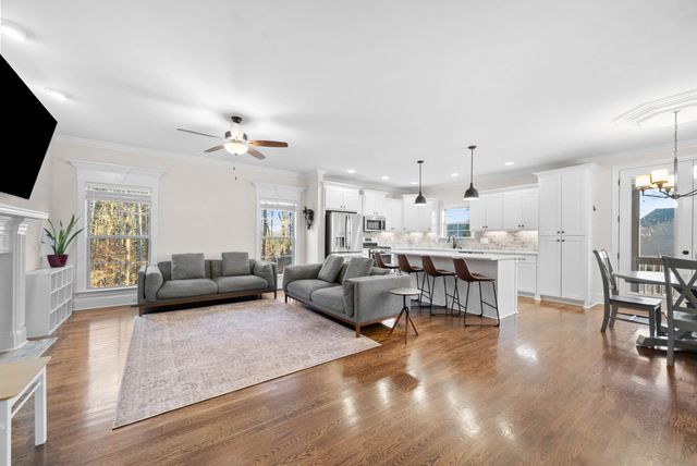 512 Hollow Tree Trl, Mount Juliet, TN 37122