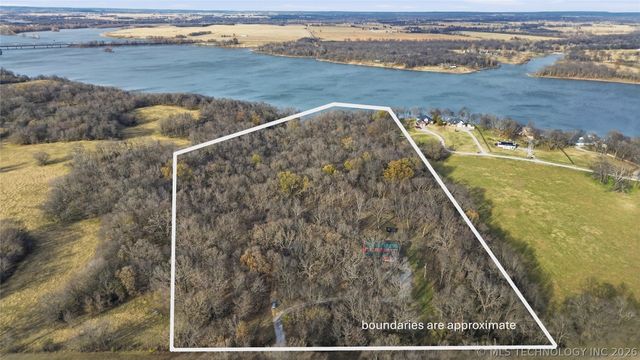 5929 E 430 Road, Adair, OK 74330