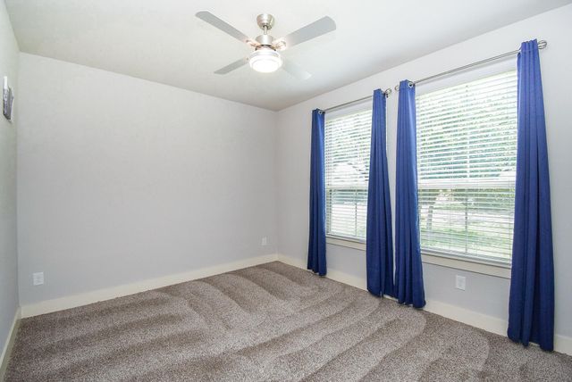 311 Beaumont Drive, Magnolia, TX 77354