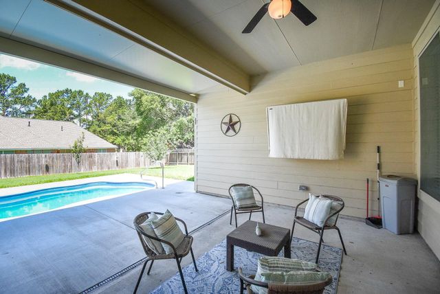 311 Beaumont Drive, Magnolia, TX 77354