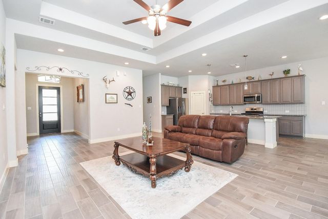 311 Beaumont Drive, Magnolia, TX 77354