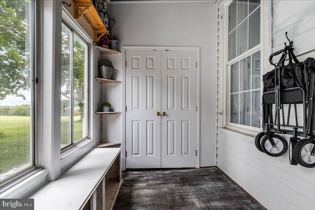 2239 SIXTH ST, Middletown, VA 22645