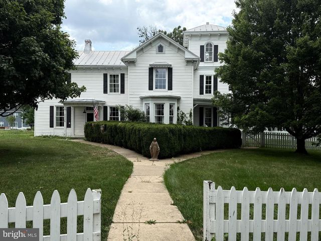 2239 SIXTH ST, Middletown, VA 22645