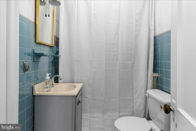 2239 SIXTH ST, Middletown, VA 22645