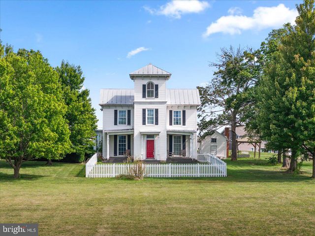 2239 SIXTH ST, Middletown, VA 22645