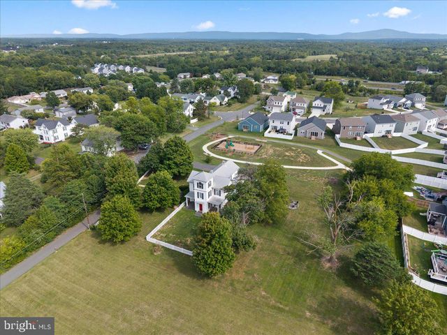 2239 SIXTH ST, Middletown, VA 22645