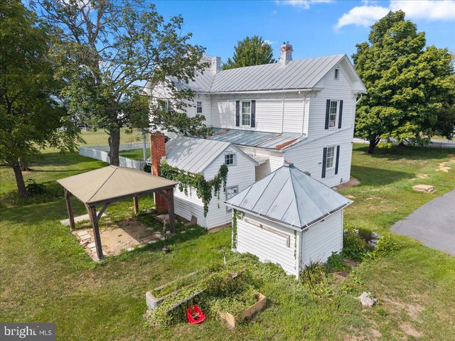2239 SIXTH ST, Middletown, VA 22645