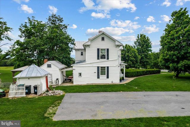 2239 SIXTH ST, Middletown, VA 22645