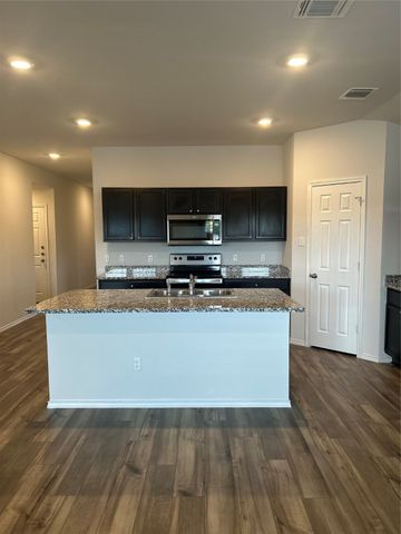 360 Jacquard Court, Troy, TX 76579
