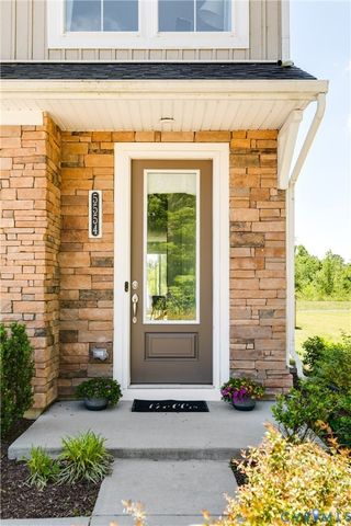5554 Wenrich Dr, Henrico, VA 23227