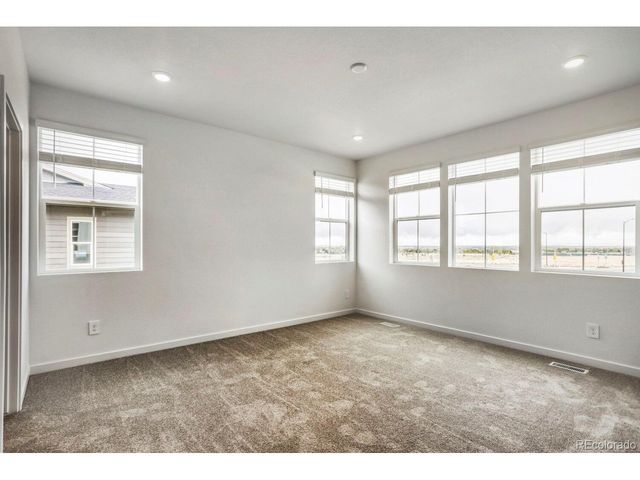 3067 Gladstone Ave, Loveland, CO 80538