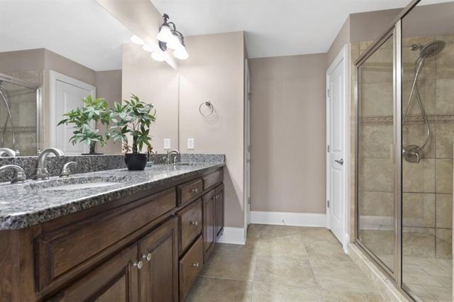 5840 Vista Brook Drive, Suwanee, GA 30024