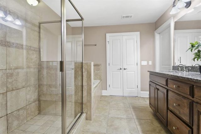 5840 Vista Brook Drive, Suwanee, GA 30024