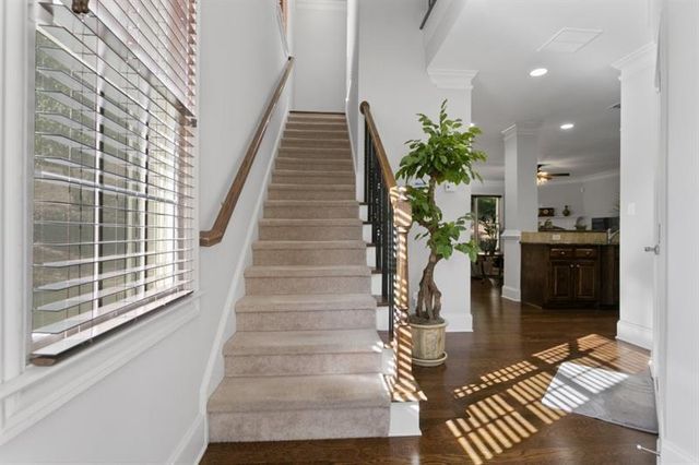 5840 Vista Brook Drive, Suwanee, GA 30024