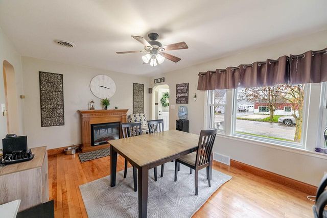 509 Jackson STREET, Mishicot, WI 54228