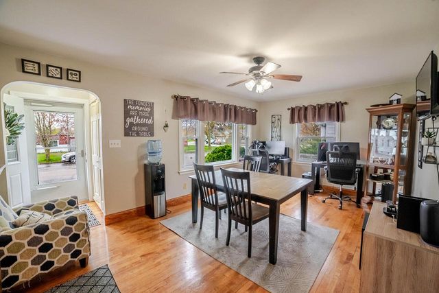 509 Jackson STREET, Mishicot, WI 54228