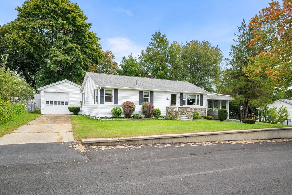14 Deluca Road, Milford, MA 01757
