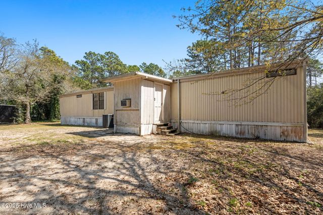 1035 Cockleshell Drive SW, Supply, NC 28462