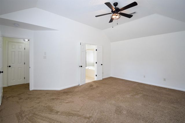 34 S Rambling Ridge Place, Conroe, TX 77385
