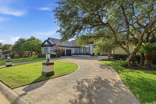1 BAYSIDE CT, San Antonio, TX 78257
