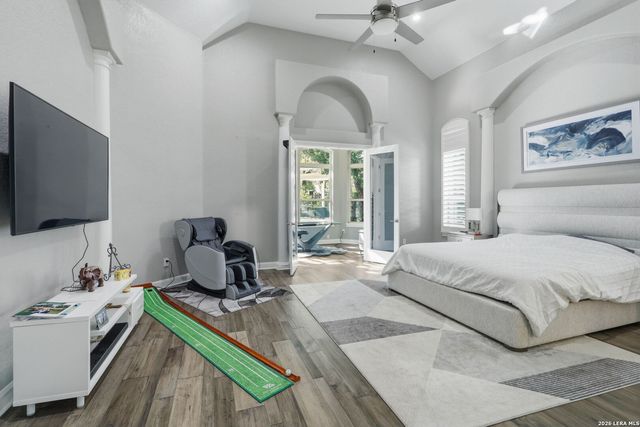 1 BAYSIDE CT, San Antonio, TX 78257