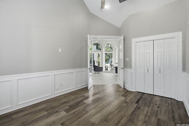 1 BAYSIDE CT, San Antonio, TX 78257
