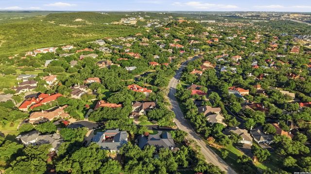 1 BAYSIDE CT, San Antonio, TX 78257