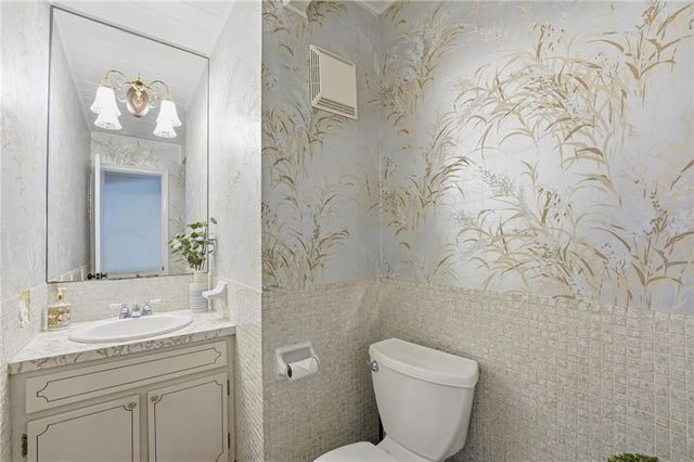 6514 W 51st Street, Mission, KS 66202