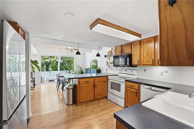 6514 W 51st Street, Mission, KS 66202