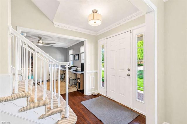 4232 Thalia Forest LN, Virginia Beach, VA 23452