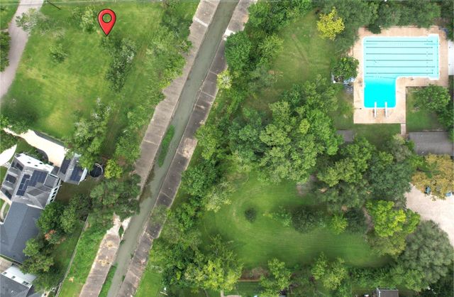 001 Willowgrove Drive, Houston, TX 77035