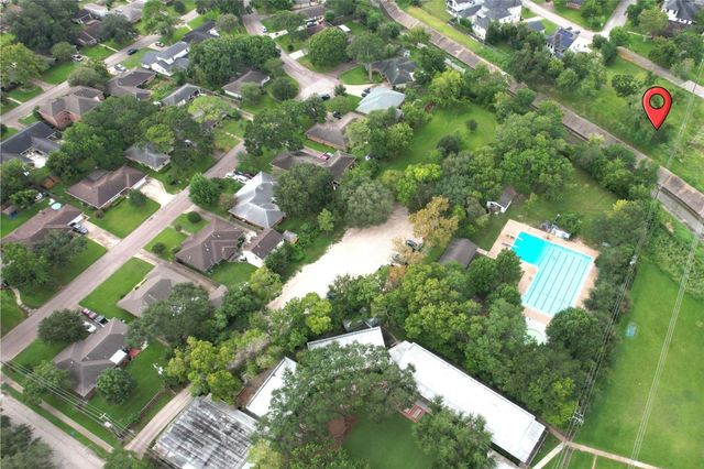 001 Willowgrove Drive, Houston, TX 77035