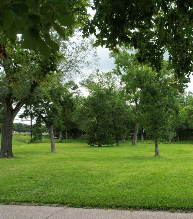 001 Willowgrove Drive, Houston, TX 77035