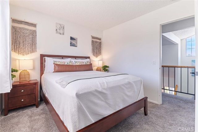 345 Eisenhower Court, Hemet, CA 92543