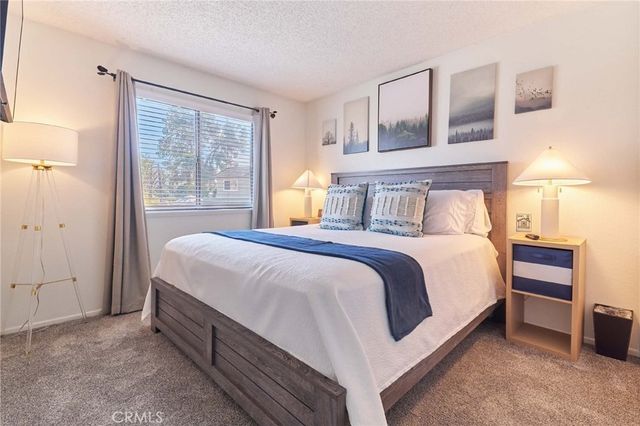 345 Eisenhower Court, Hemet, CA 92543
