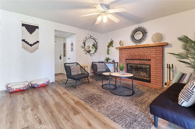 345 Eisenhower Court, Hemet, CA 92543
