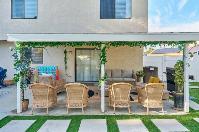 345 Eisenhower Court, Hemet, CA 92543