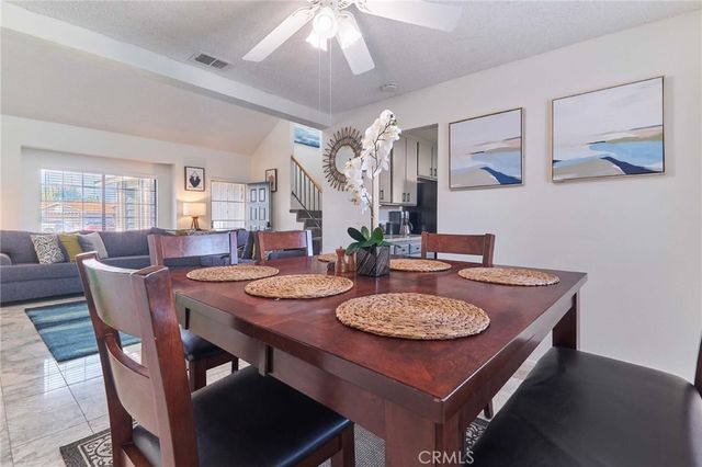 345 Eisenhower Court, Hemet, CA 92543