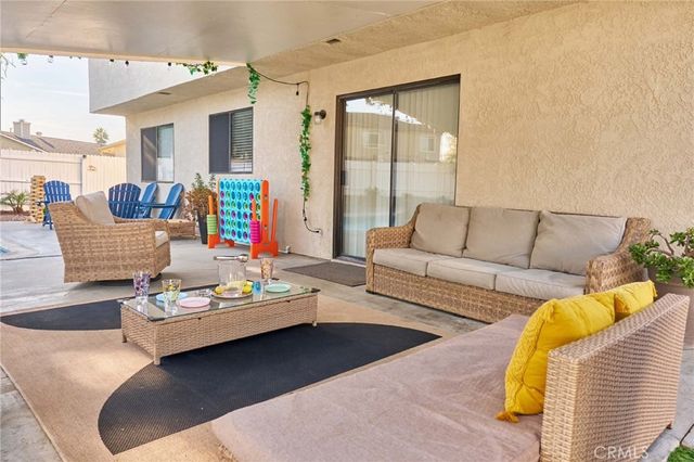 345 Eisenhower Court, Hemet, CA 92543
